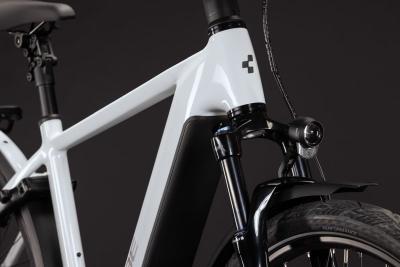 Cube Kathmandu Hybrid Deluxe Pro 800 metallicwhite'n'chrome Gr&ouml;&szlig;e: 58 cm Produktbild 5